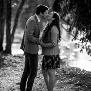 photographe-mariage-chateau-vaudere-parigne-eveque_00_Engagement-074-0H7A7644