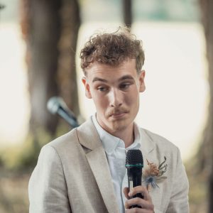 photographe_mariage_sarthe_chateau_bois_double_CD_04_CeremonieLaique-233-1P7A1775_maSelection